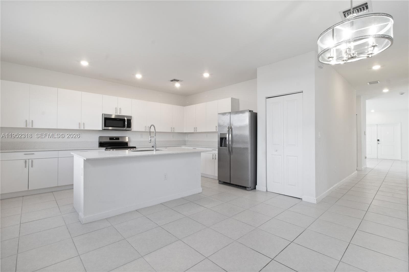 16925 SW 289th Ter, Homestead FL 33030 photo 4