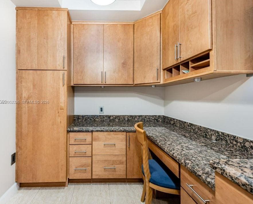 4001 Hillcrest Dr # 914, Hollywood FL 33021 photo 2