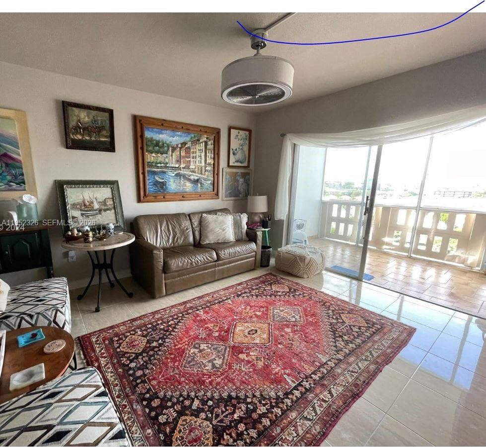 4001 Hillcrest Dr # 914, Hollywood FL 33021 photo 5