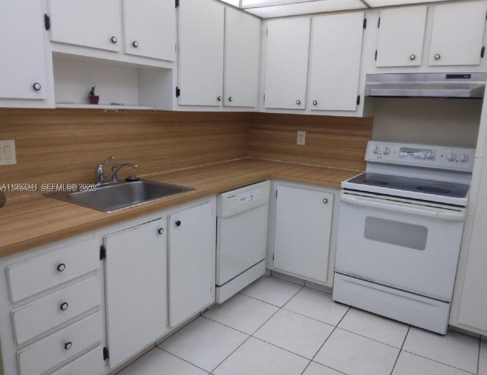 1300 Saint Charles Pl # PH15, Pembroke Pines, FL 33026 photo 3