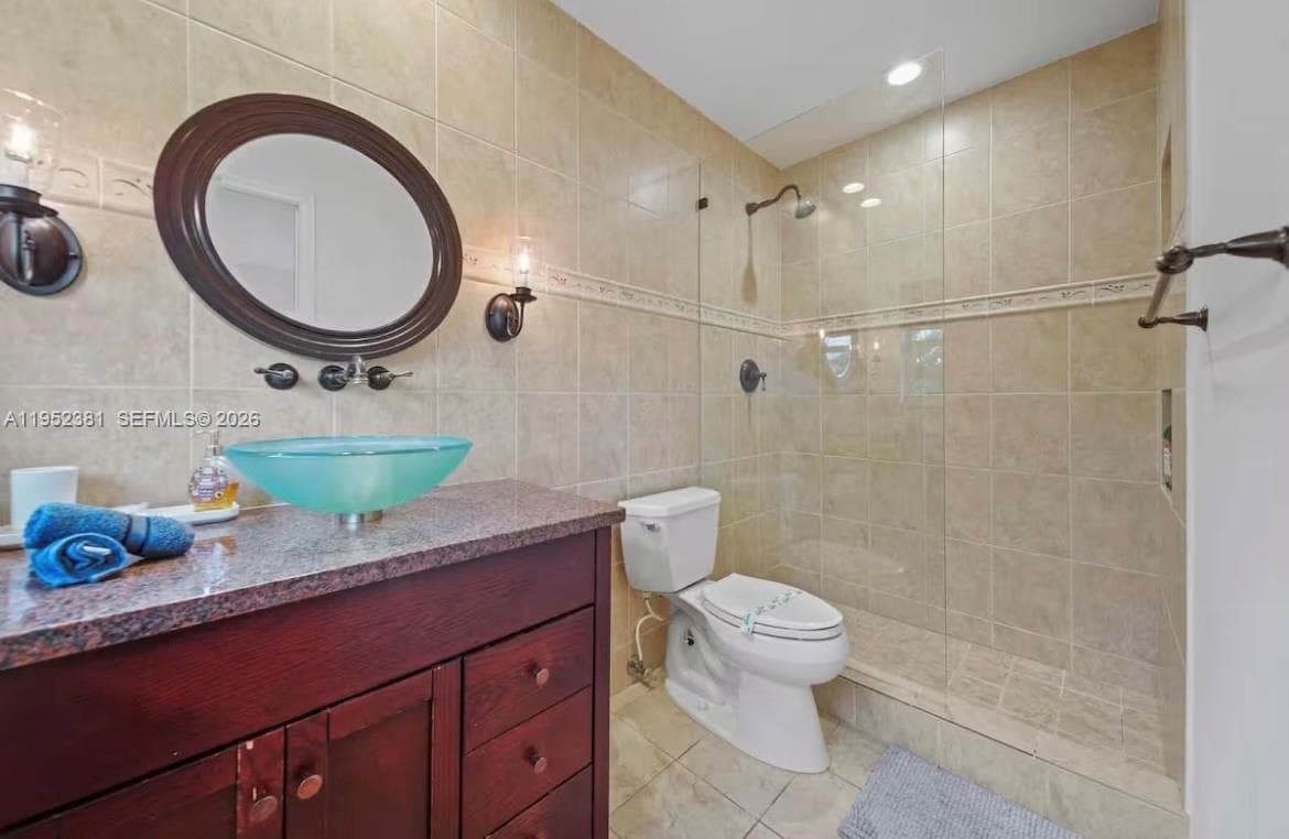 2424 NE 9th St # 307, Fort Lauderdale, FL 33304 photo 5