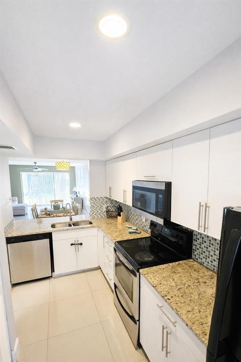 11596 NW 45th Street # 4, Coral Springs FL 33065 photo 2