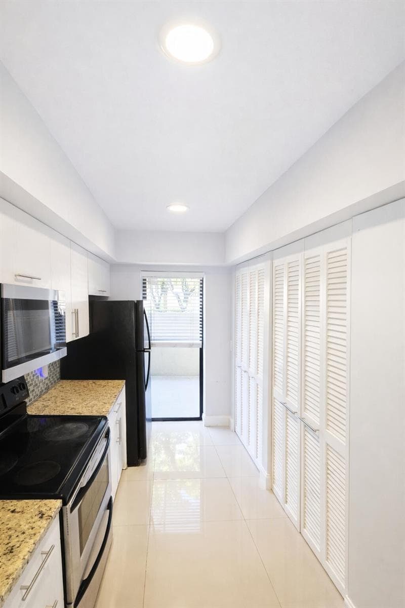 11596 NW 45th Street # 4, Coral Springs FL 33065 photo 3