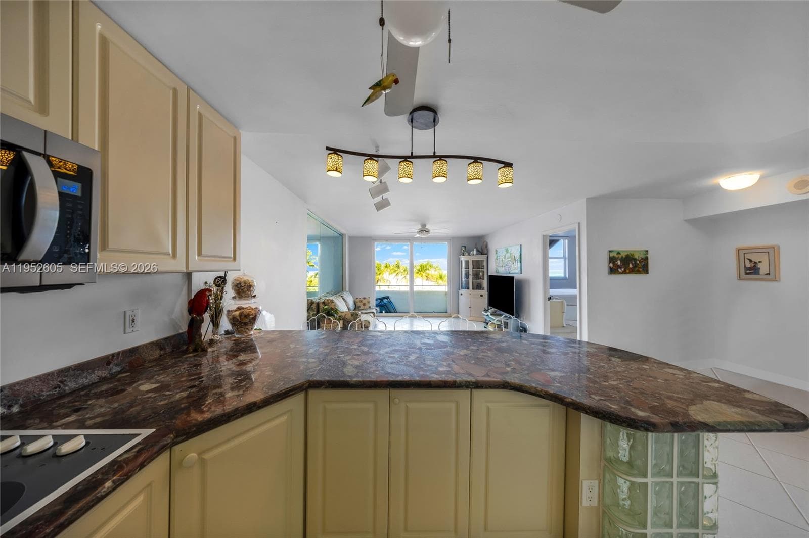 465 Ocean Dr # 419, Miami Beach FL 33139 photo 5