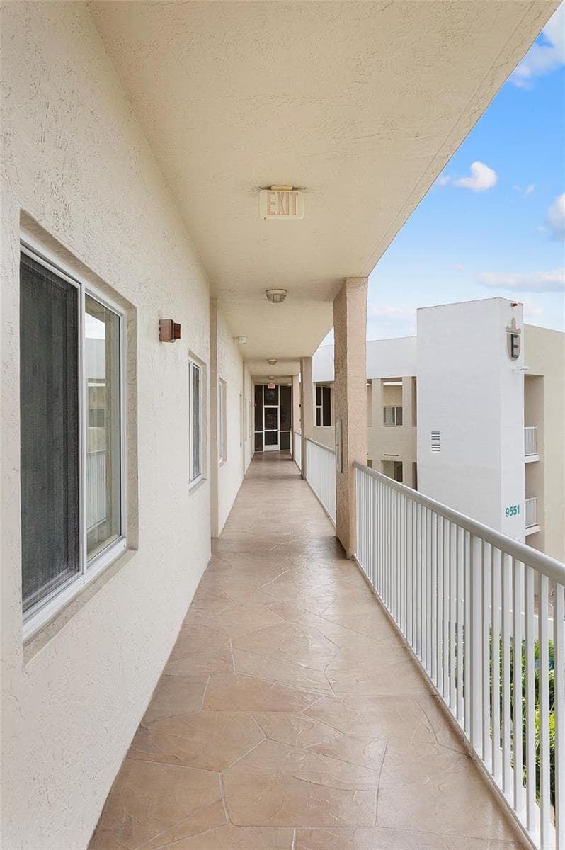 9551 Weldon Circle # 404, Fort Lauderdale FL 33321 photo 4