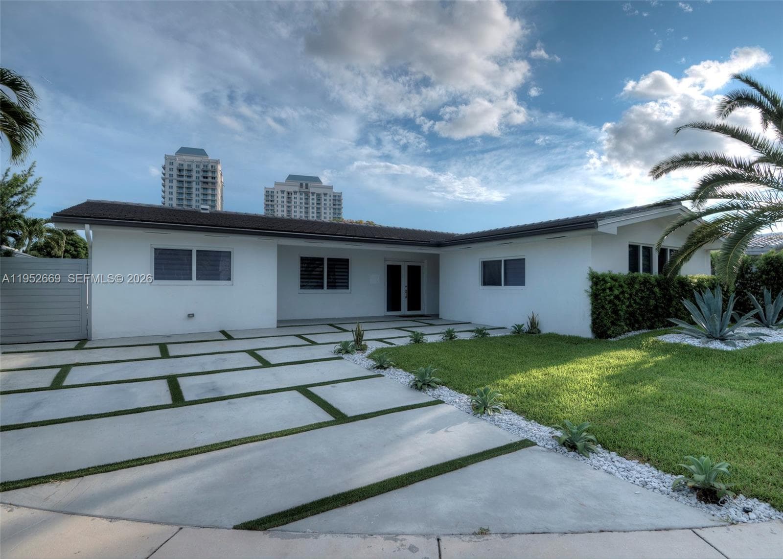 1250 NE 82nd St, Miami FL 33138 photo 2