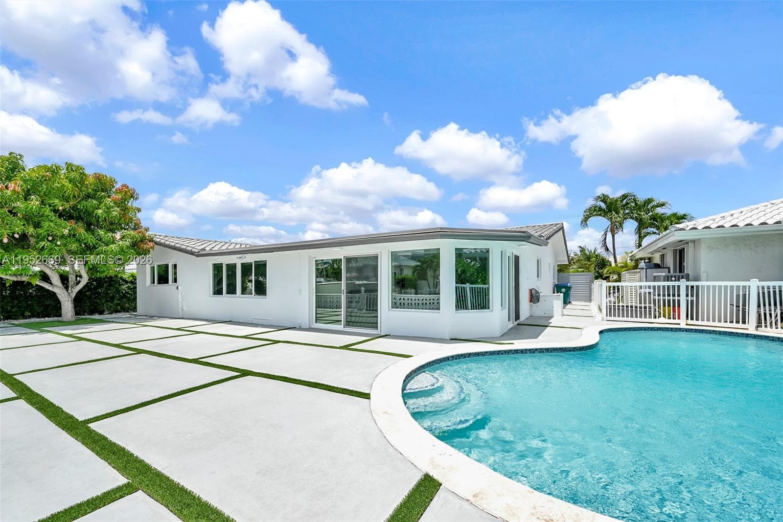 1250 NE 82nd St, Miami FL 33138 photo 5