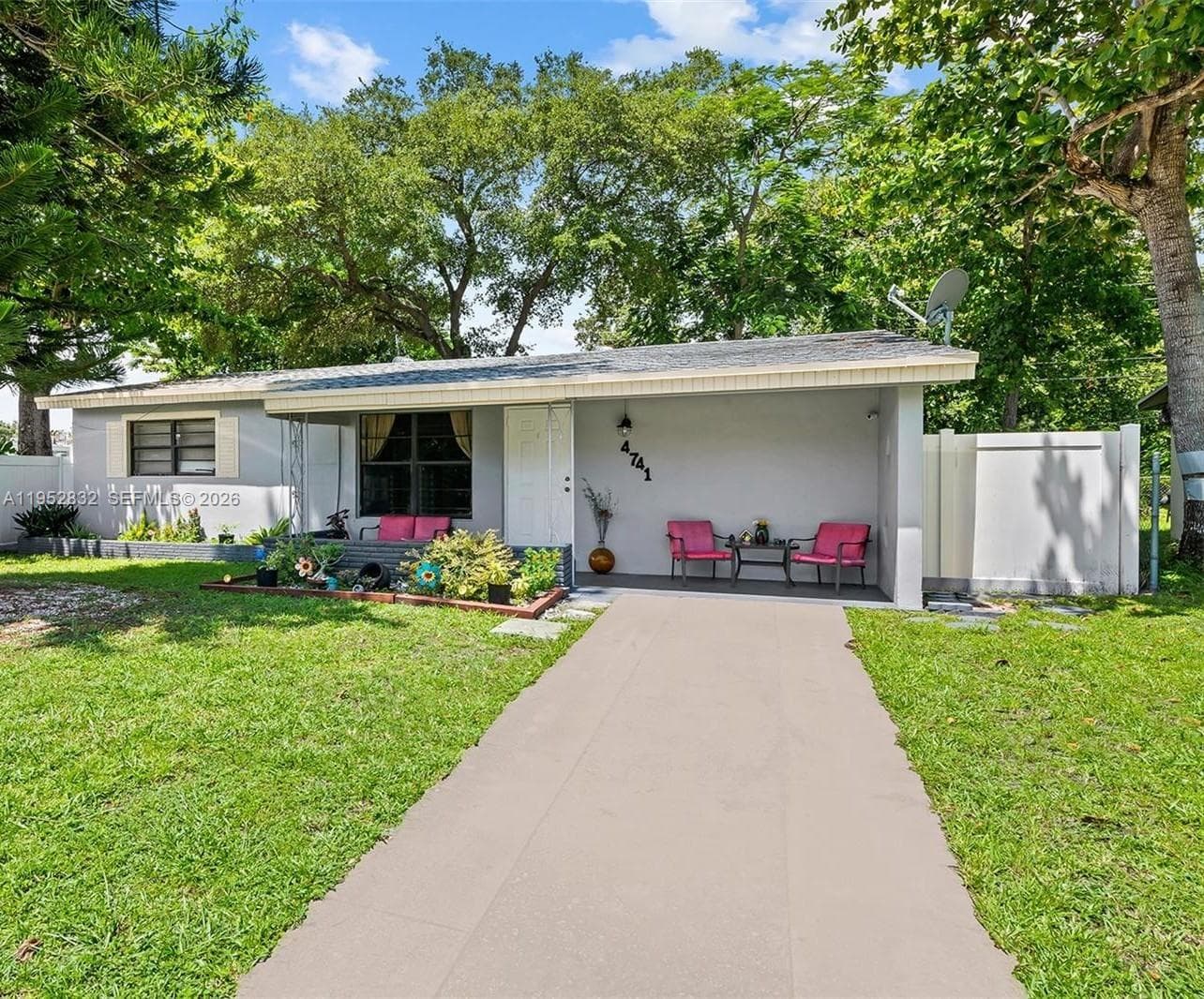 4741 SW 25th Ter, Dania Beach FL 33312 photo 3
