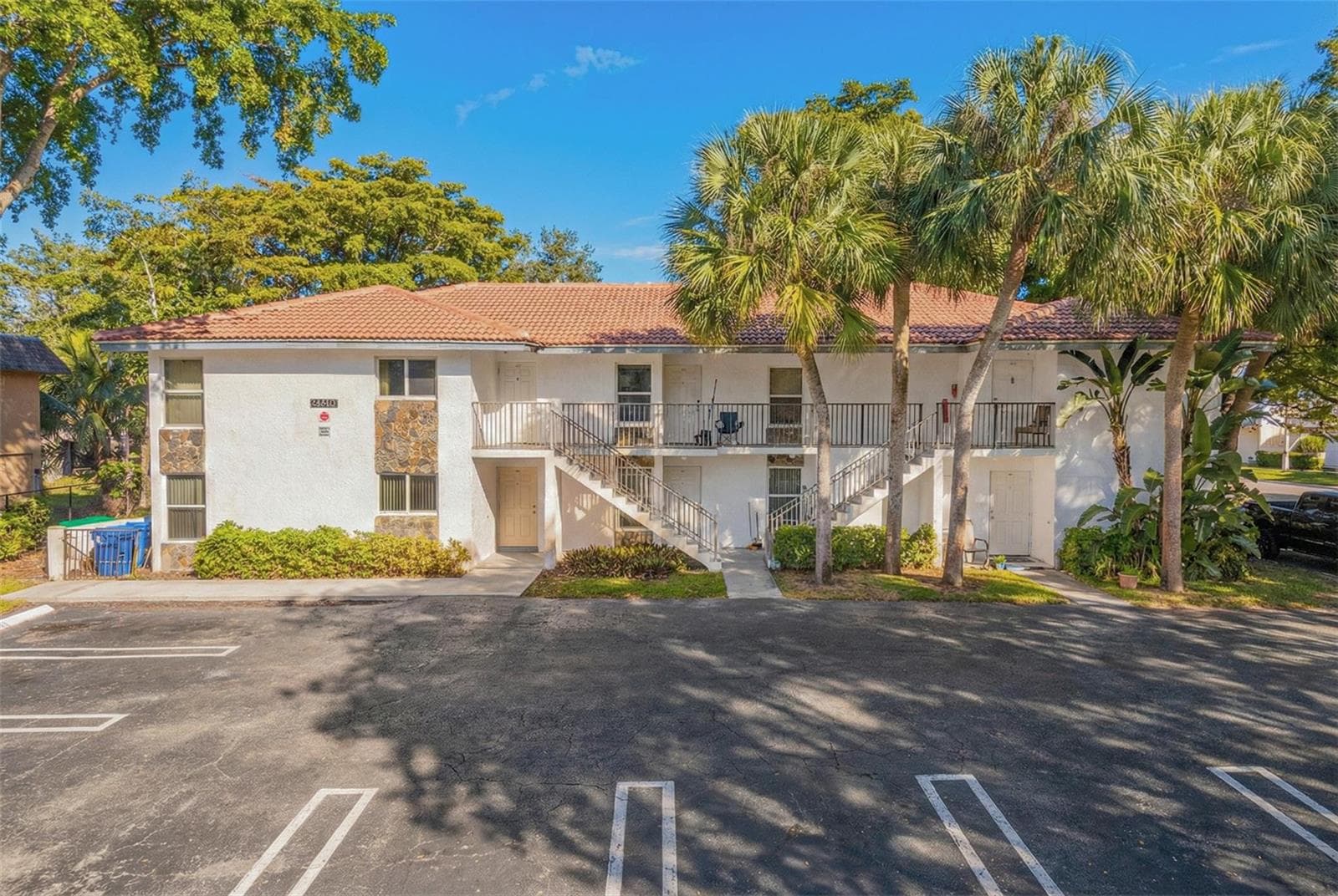 10201 NW 35th Street, Coral Springs FL 33065 photo 2