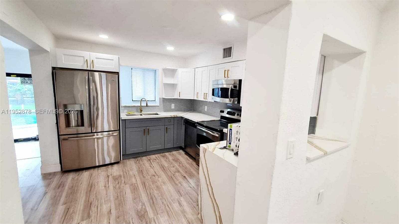 12040 N Miami Ave, North Miami FL 33168 photo 5
