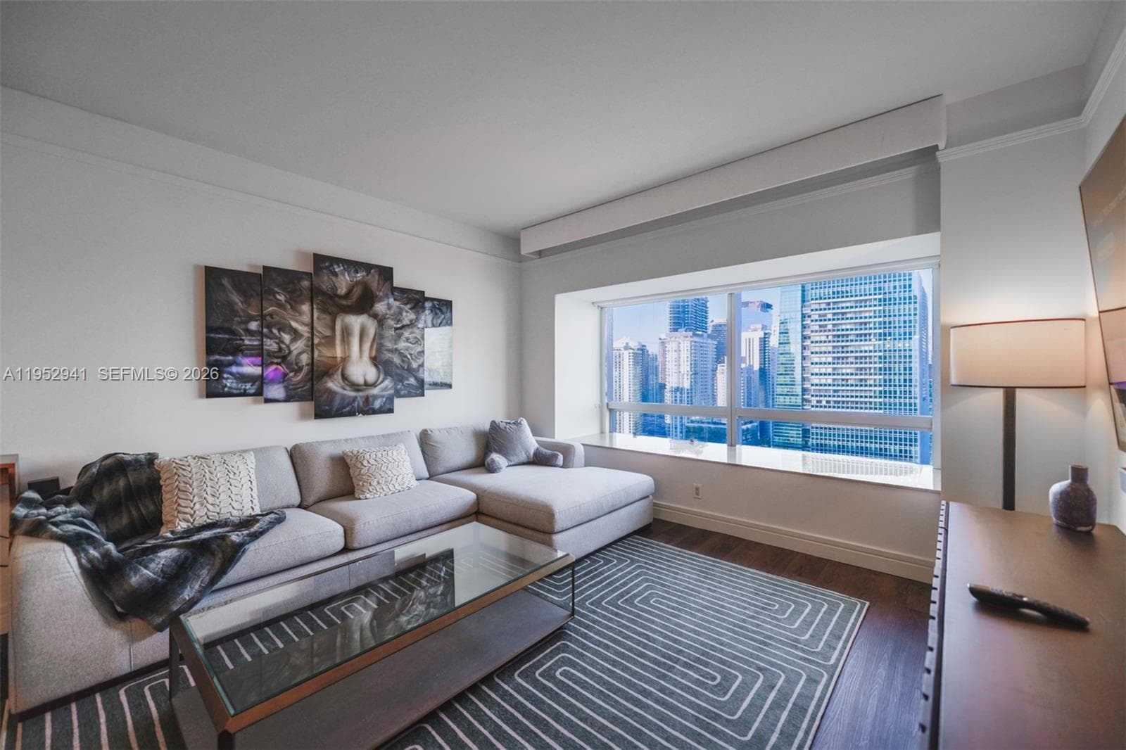 1435 Brickell Ave # 3510, Miami FL 33131 photo 2