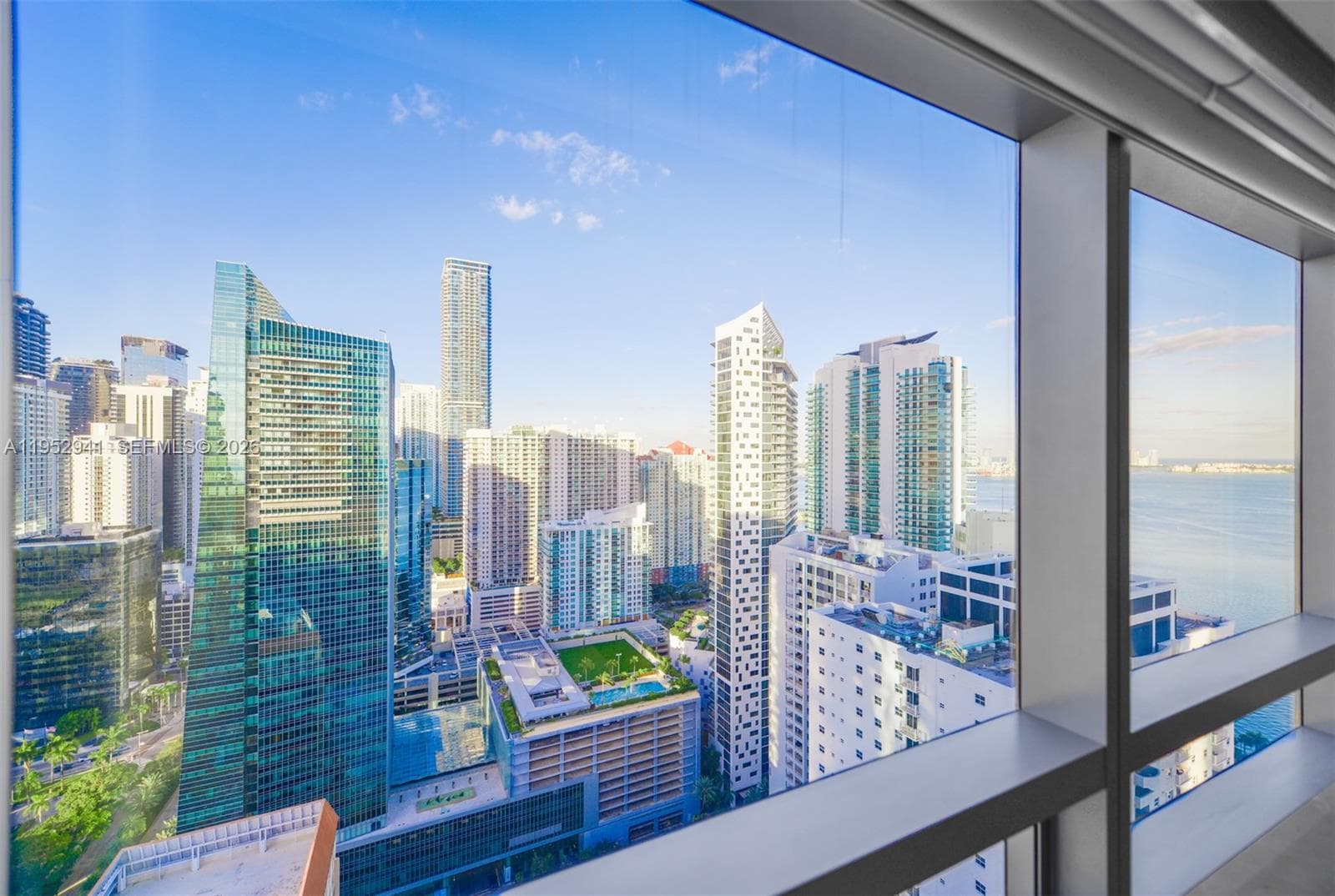 1435 Brickell Ave # 3510, Miami FL 33131 photo 4
