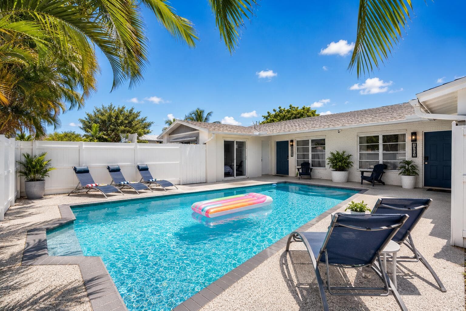 1518-1520 NE 51st Street, Fort Lauderdale FL 33334 photo 2