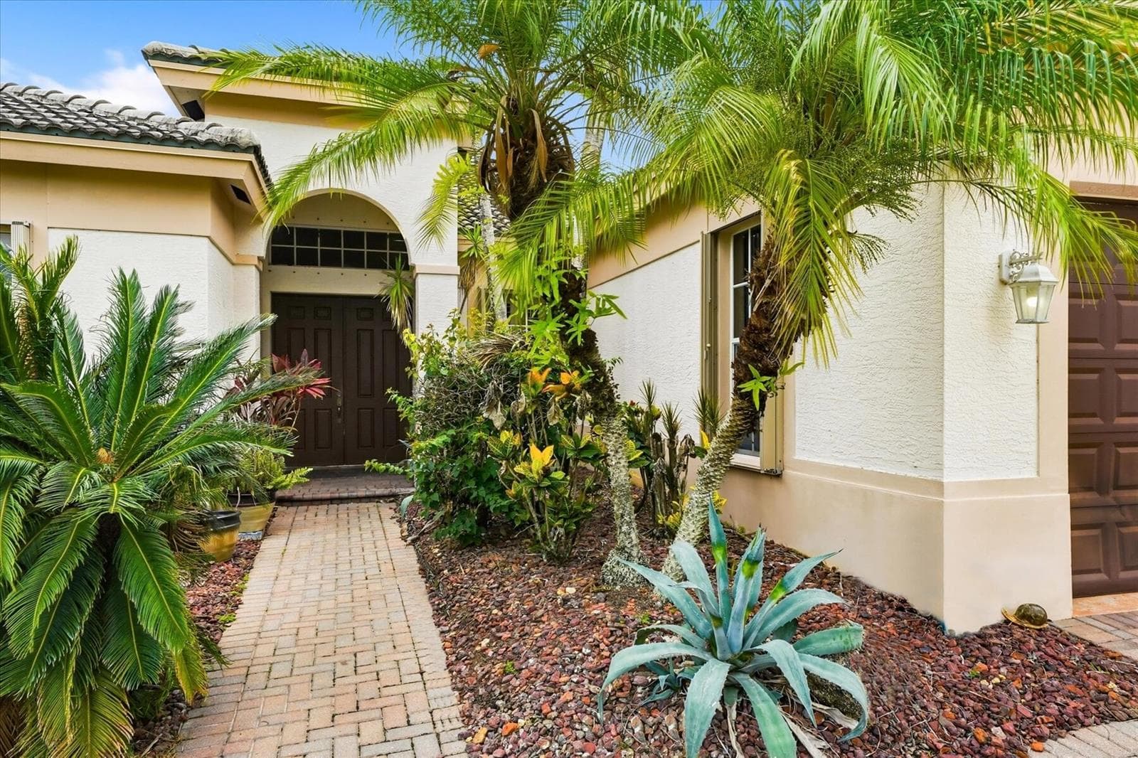 970 Amethyst Drive, Vero Beach FL 32968 photo 2