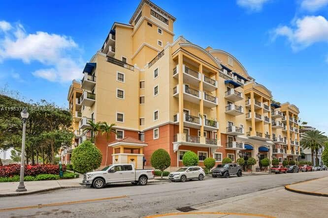 8395 SW 73rd Ave # 104, Miami FL 33143