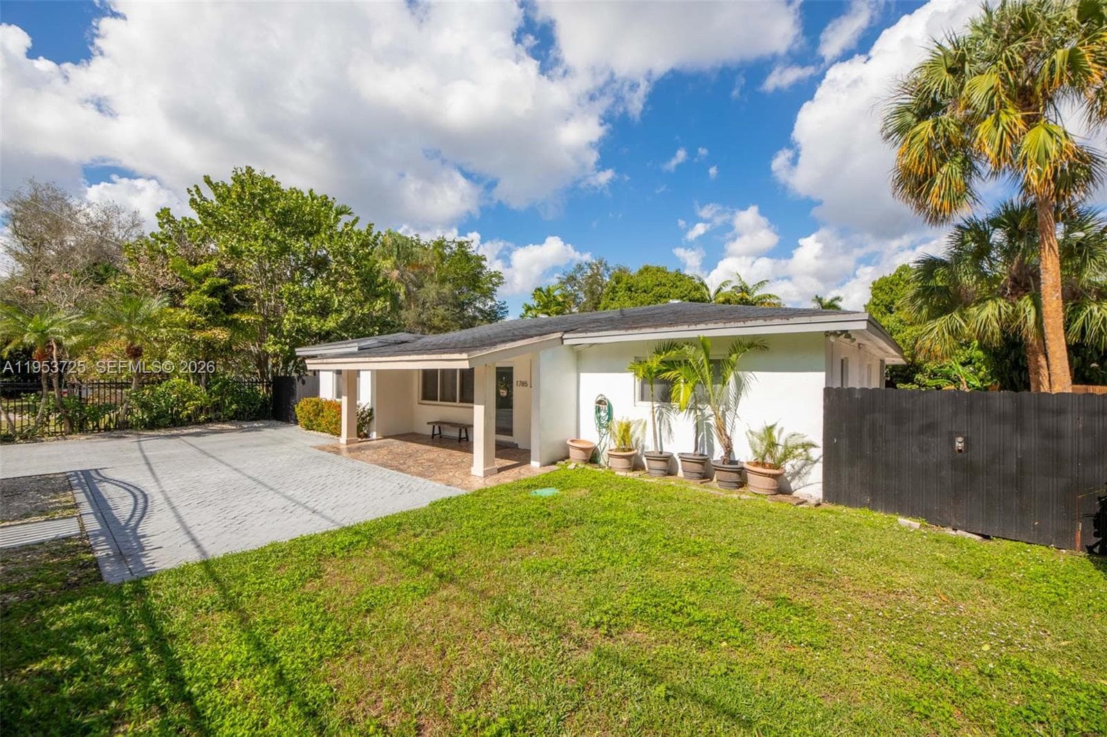 1765 NE 145th St, Miami FL 33181 photo 4