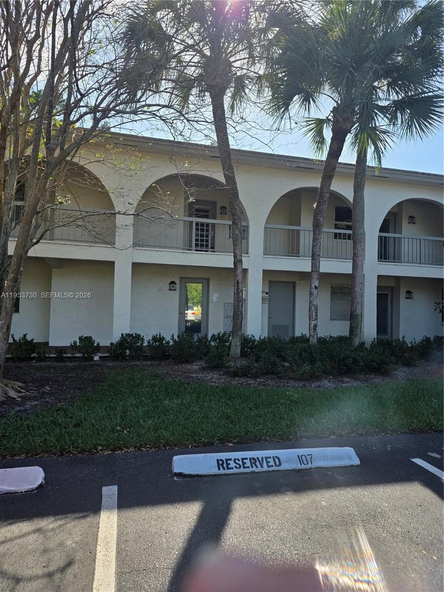 2612 Nassau Bnd # E2, Coconut Creek FL 33066