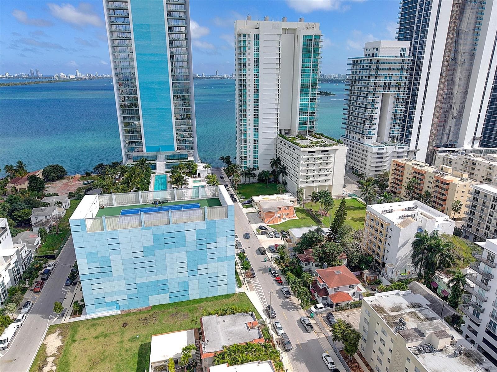 471 NE 25th Street # 503, Miami, FL 33137 photo 2