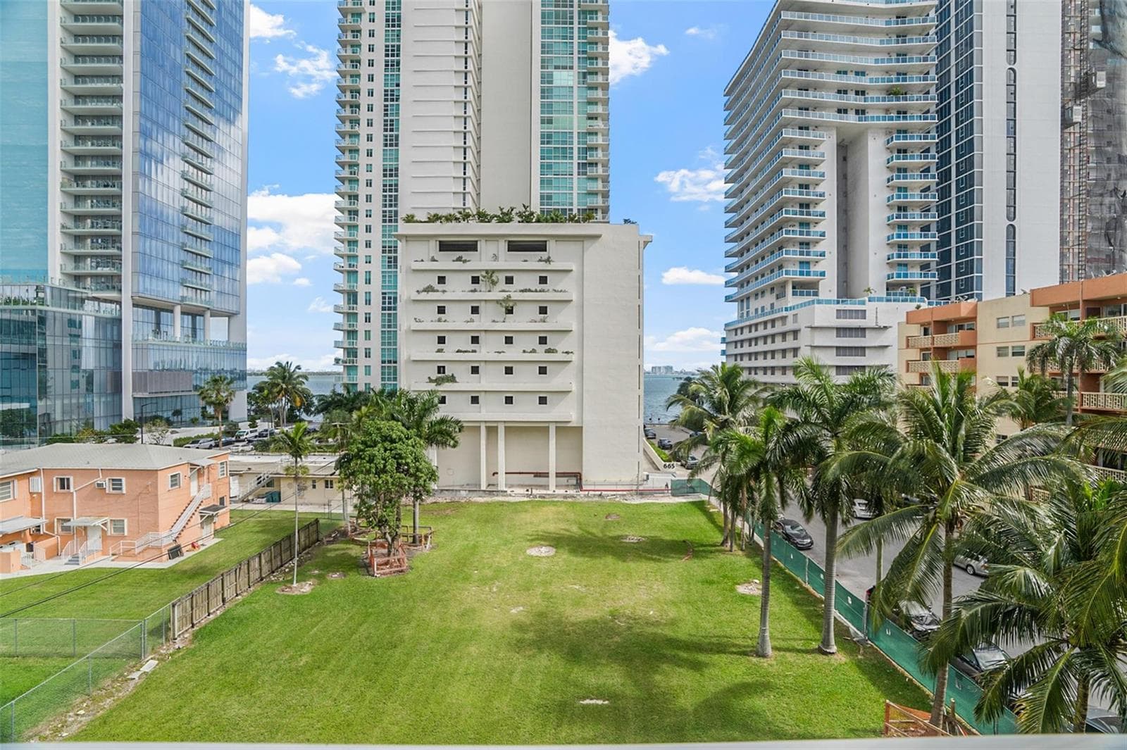 471 NE 25th Street # 503, Miami, FL 33137 photo 3
