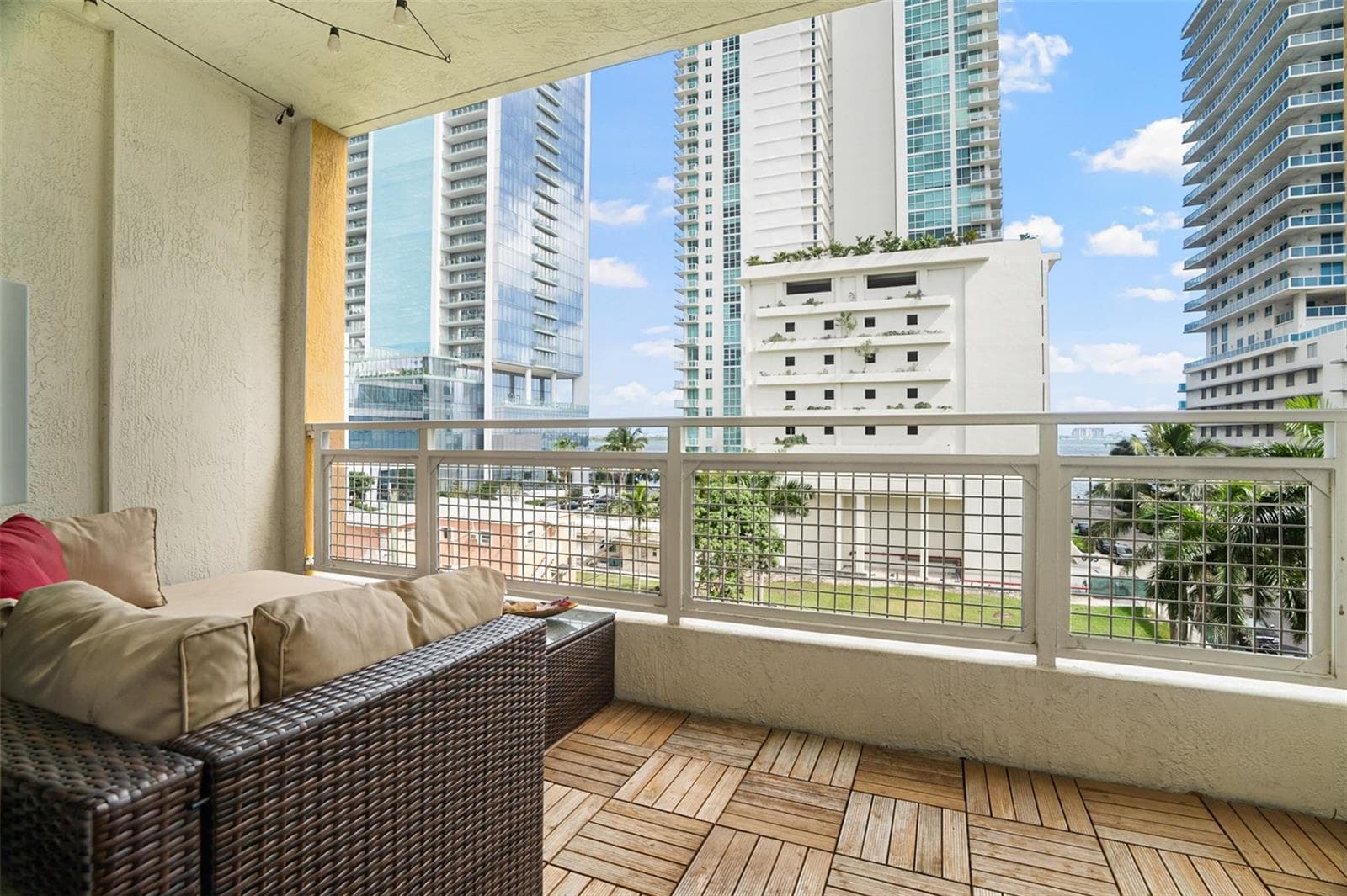 471 NE 25th Street # 503, Miami, FL 33137 photo 5