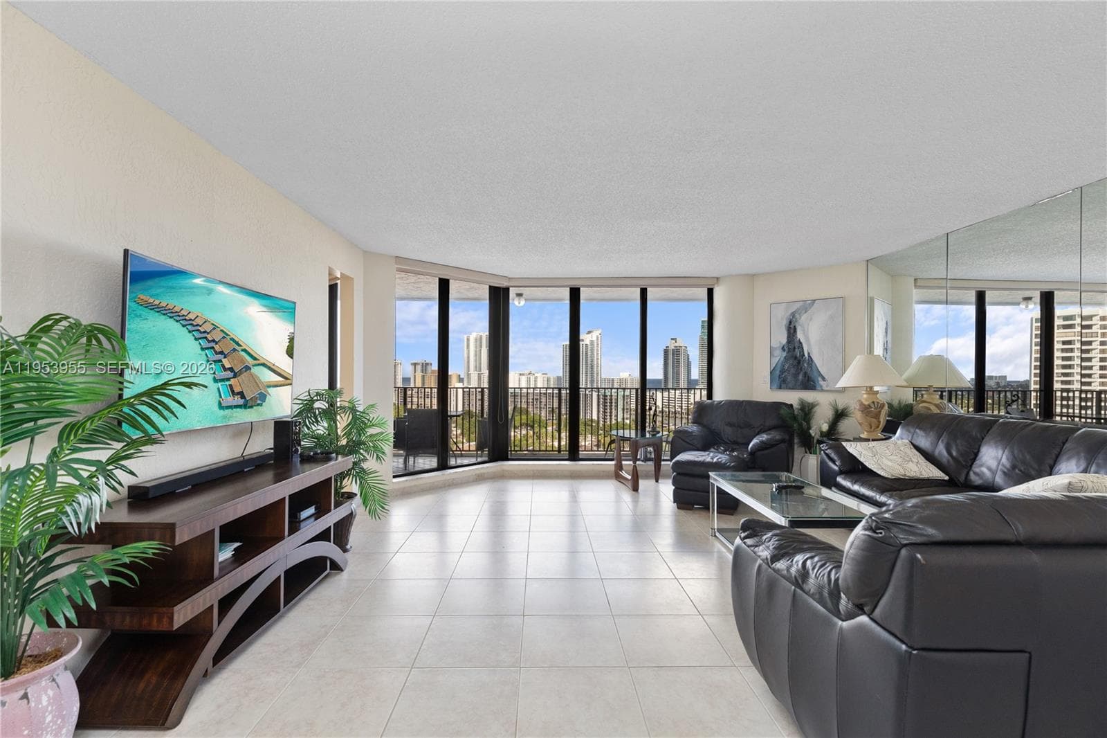 300 Three Islands Blvd # 417, Hallandale Beach FL 33009 photo 3