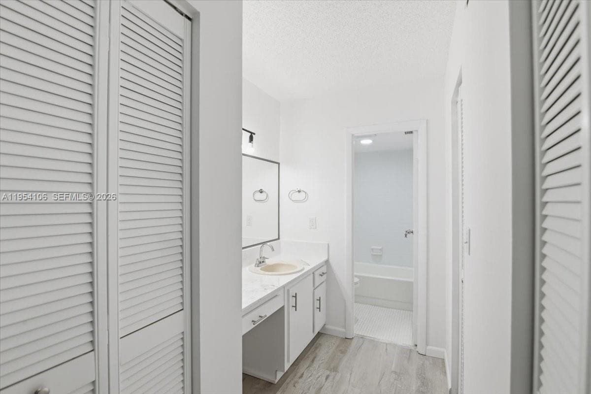 6101 N Falls Cir Dr # 309, Lauderhill FL 33319 photo 4