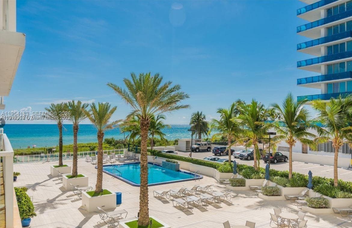 6917 Collins Ave # 1206, Miami Beach FL 33141