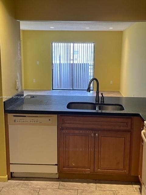 20815 NE 8th Ct # 20, Miami FL 33179 photo 2
