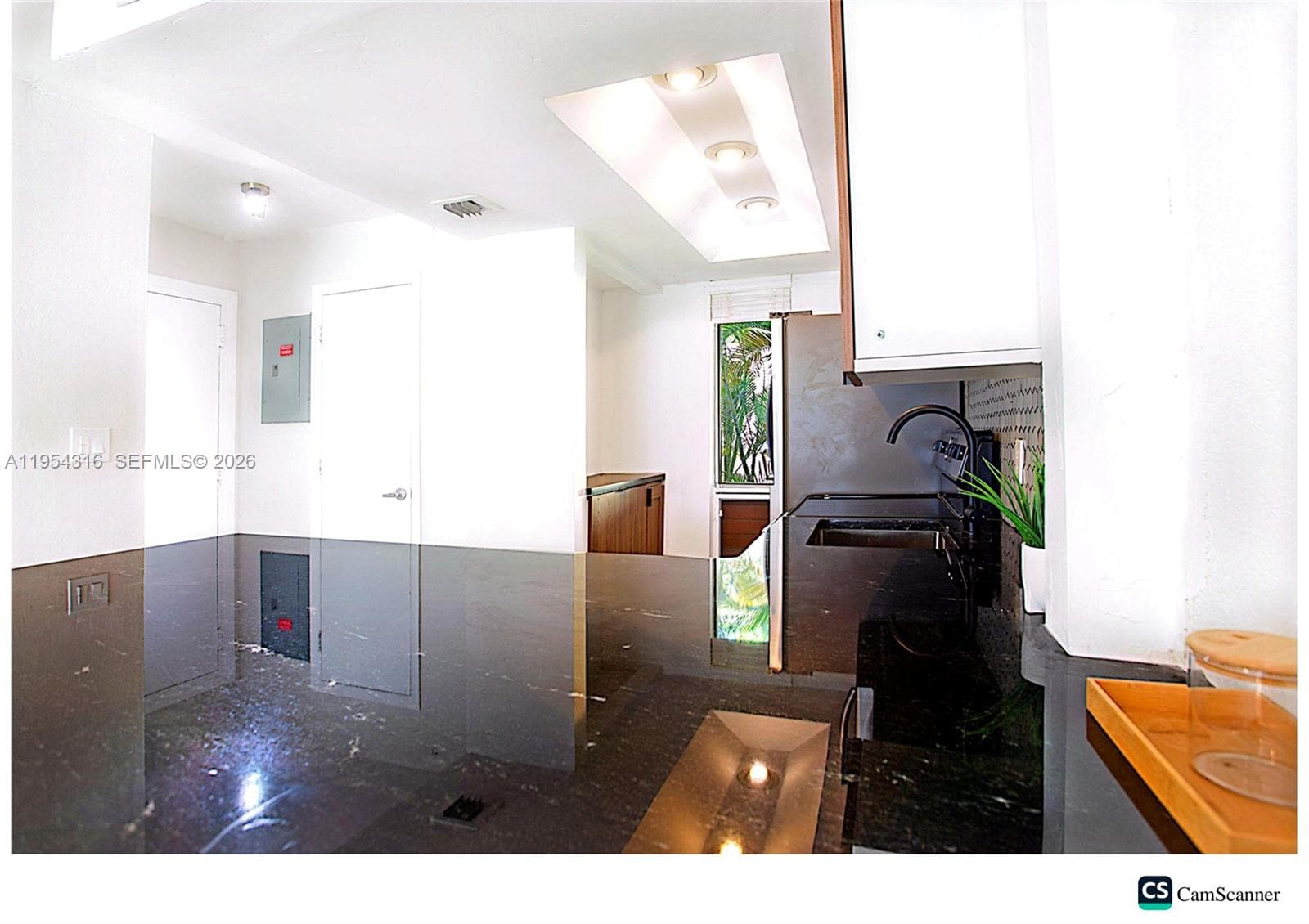1531 SE 15th St # 5, Fort Lauderdale FL 33316 photo 2