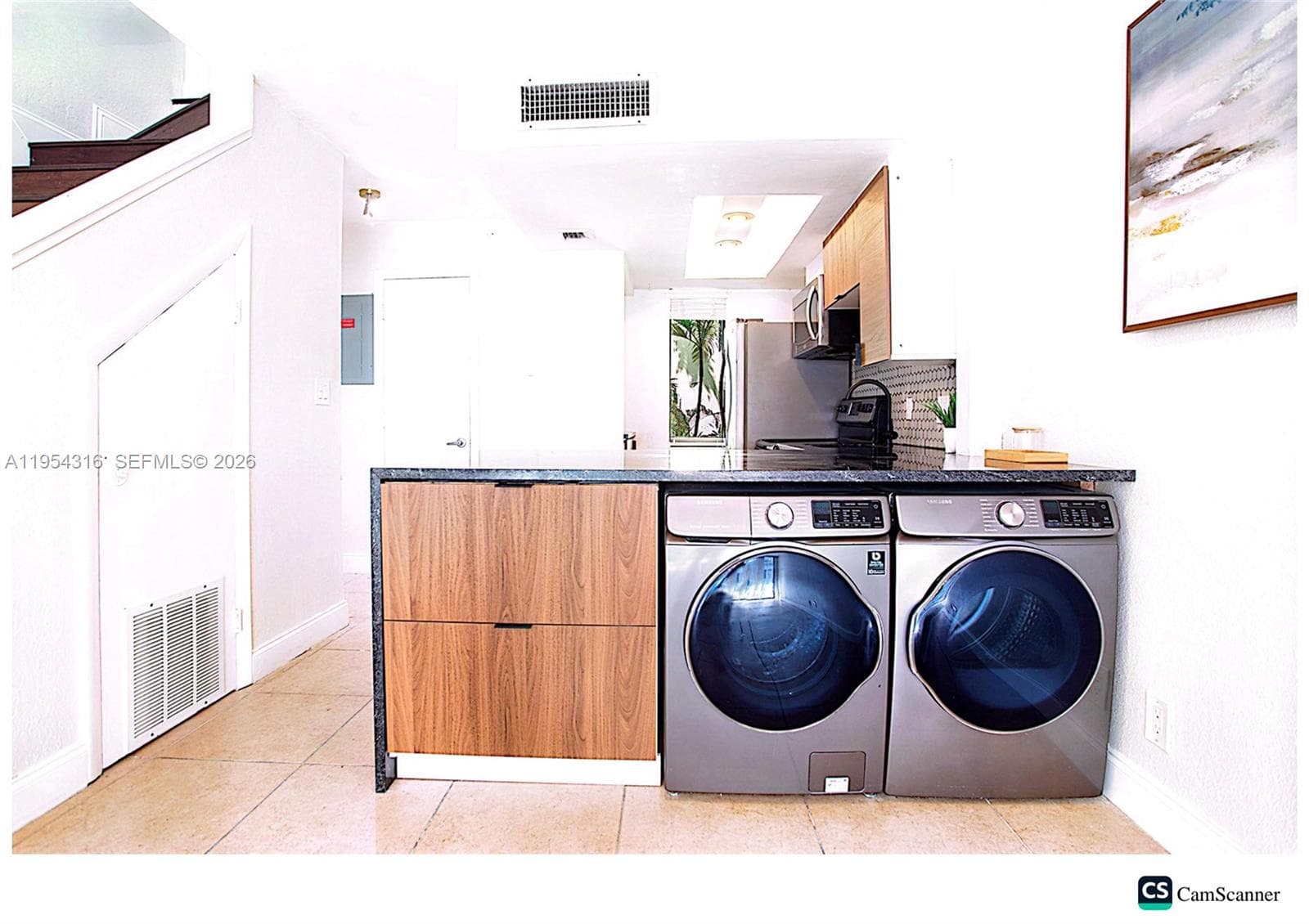 1531 SE 15th St # 5, Fort Lauderdale FL 33316 photo 3