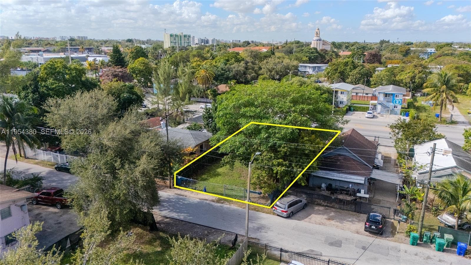 7552 NE Miami Ct, Miami FL 33138 photo 5