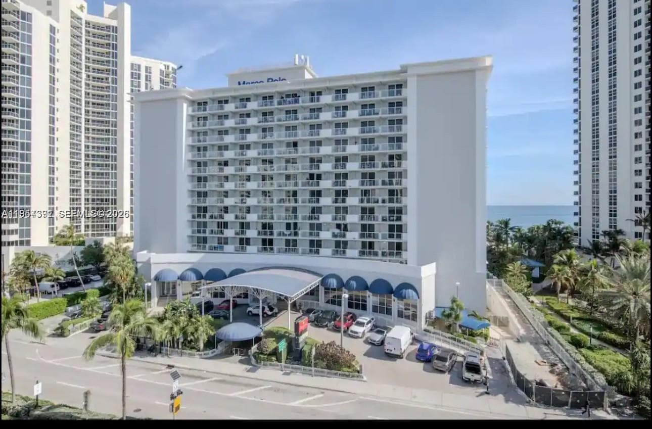 19201 Collins Ave # 436, Sunny Isles Beach FL 33160 photo 4