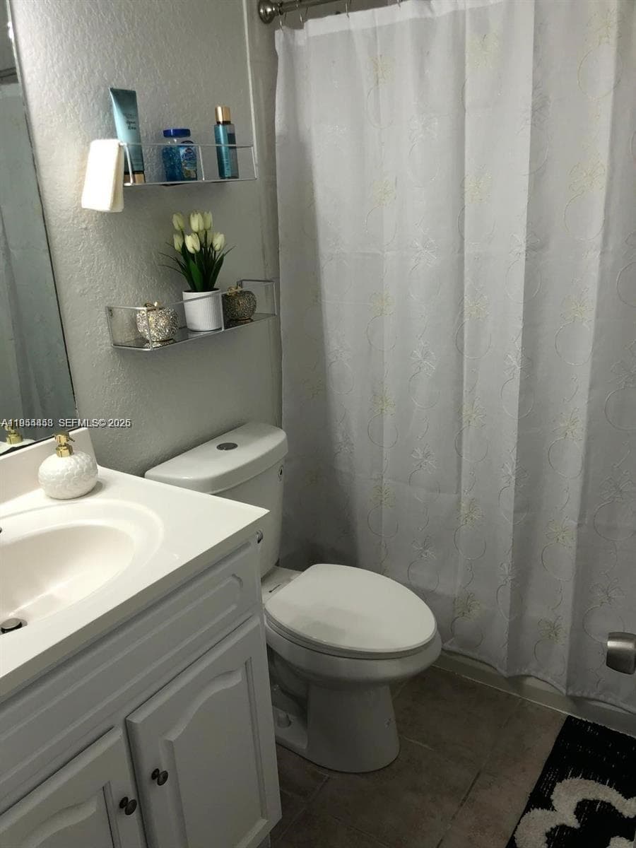 27 NE 13th Ave # 4, Homestead FL 33033 photo 5