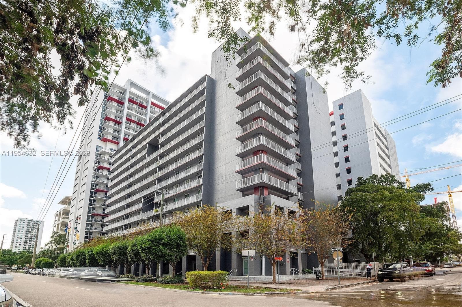 104 SW 9th St # 1101, Miami FL 33130 photo 5