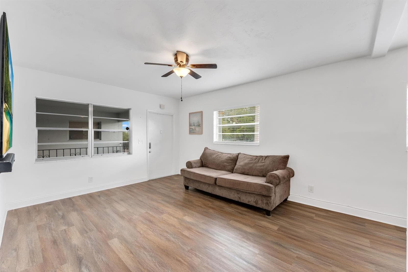 7401 Pines Boulevard # 201, Pembroke Pines FL 33024 photo 5