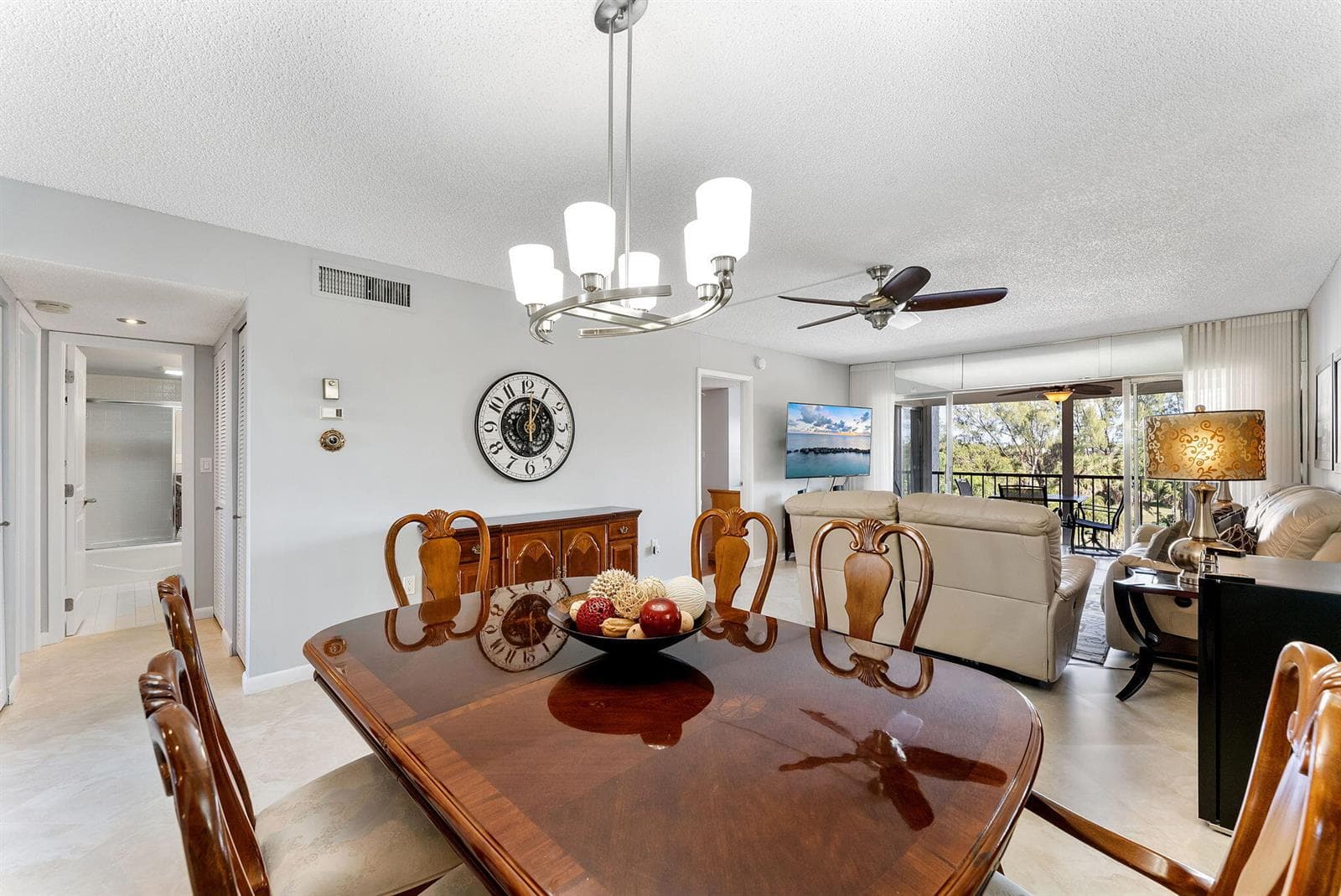 3930 Inverrary Boulevard # d, Lauderhill FL 33319 photo 3