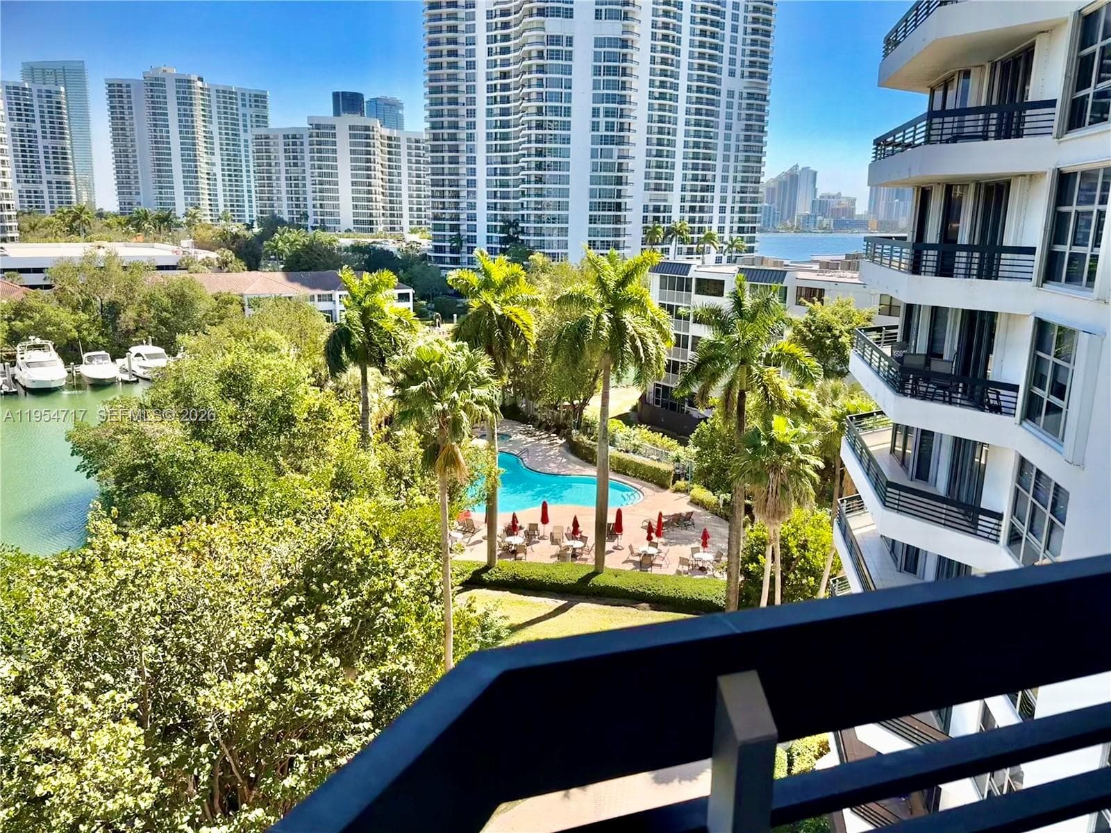 3400 NE 192nd St # 710, Aventura FL 33180 photo 3