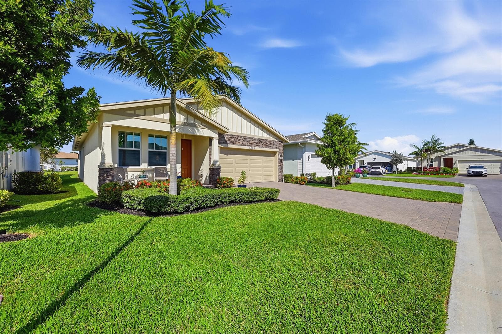 5689 Graceful Way, Delray Beach FL 33484 photo 2