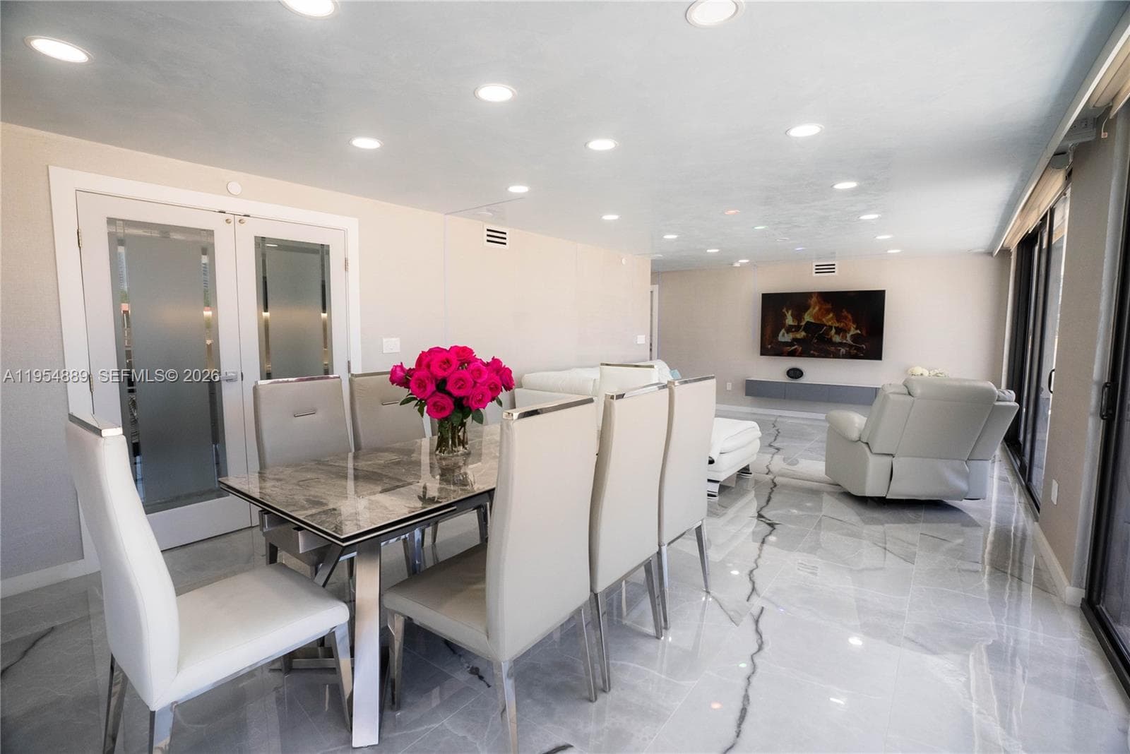 210 174th St # 309, Sunny Isles Beach FL 33160 photo 3