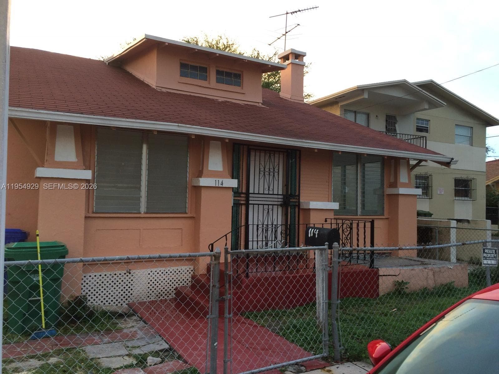 114 NW 10th Ave, Miami FL 33128 photo 2