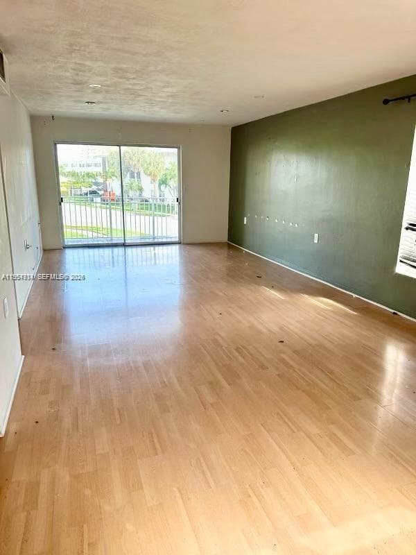 1631 NE 114th St # 201, Miami FL 33181 photo 5