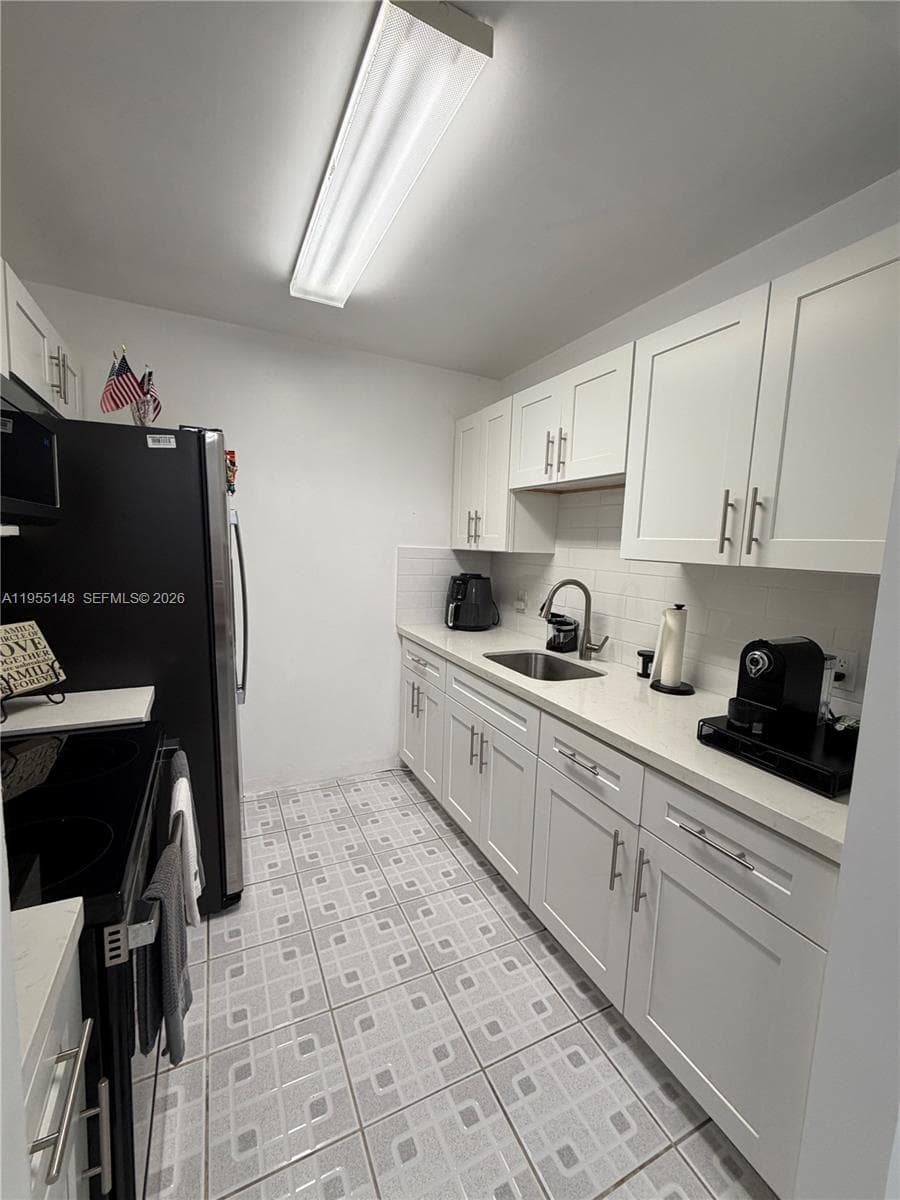 200 SW 132nd Way # 109L, Pembroke Pines FL 33027 photo 2