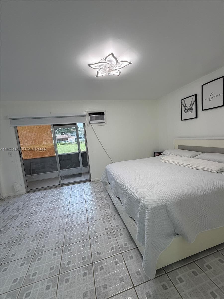 200 SW 132nd Way # 109L, Pembroke Pines FL 33027 photo 4