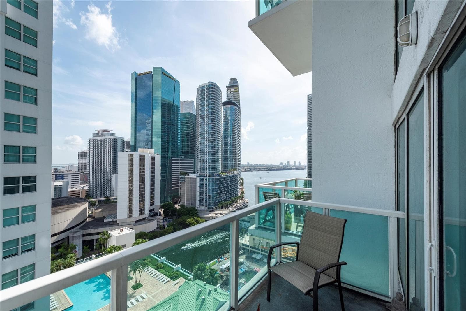 41 SE 5th Street # 1315, Miami FL 33131 photo 2