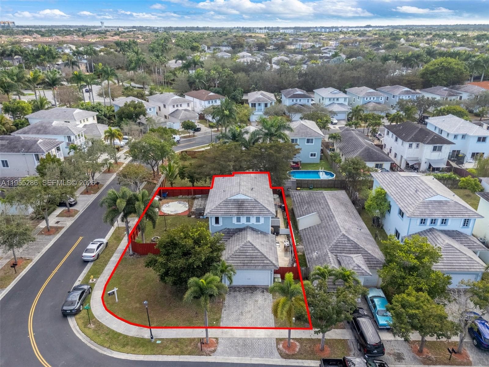 3176 NE 4 Street, Homestead FL 33033 photo 2
