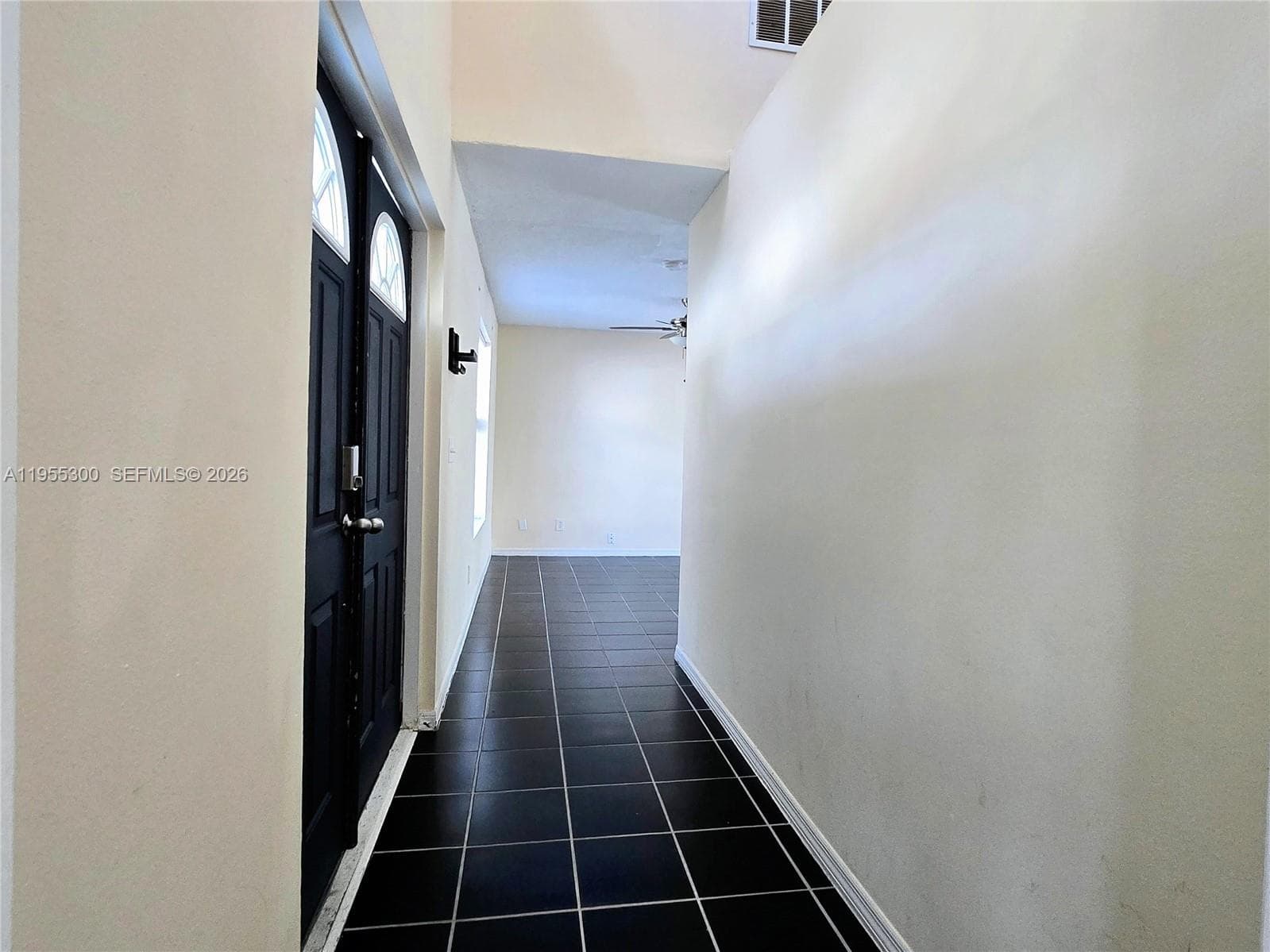 854 SW 8th Pl, Florida City FL 33034 photo 3