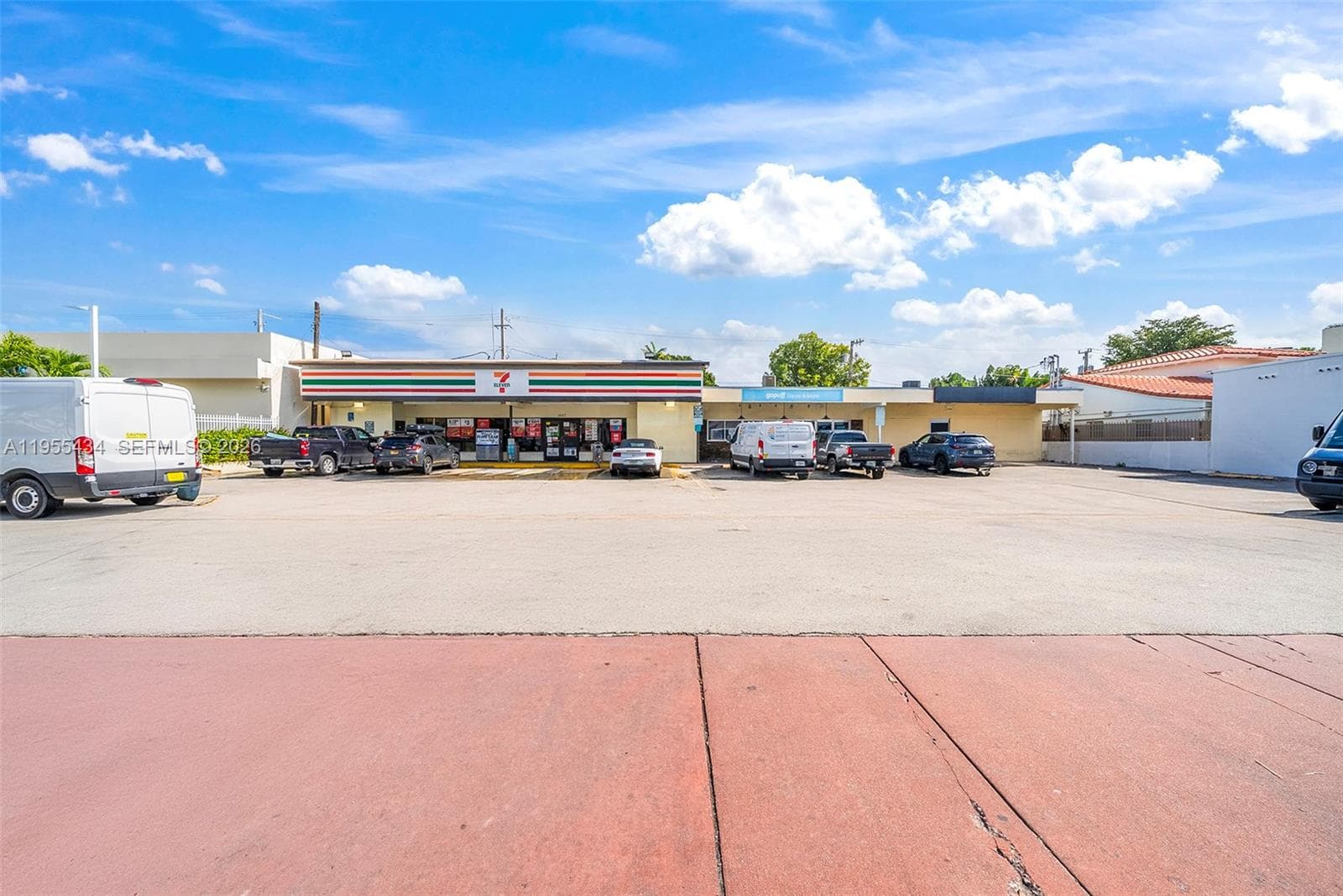 1441 Alton Rd, Miami Beach FL 33139 photo 3