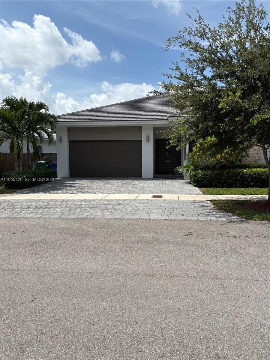 15062 SW 177th Ter, Miami FL 33187