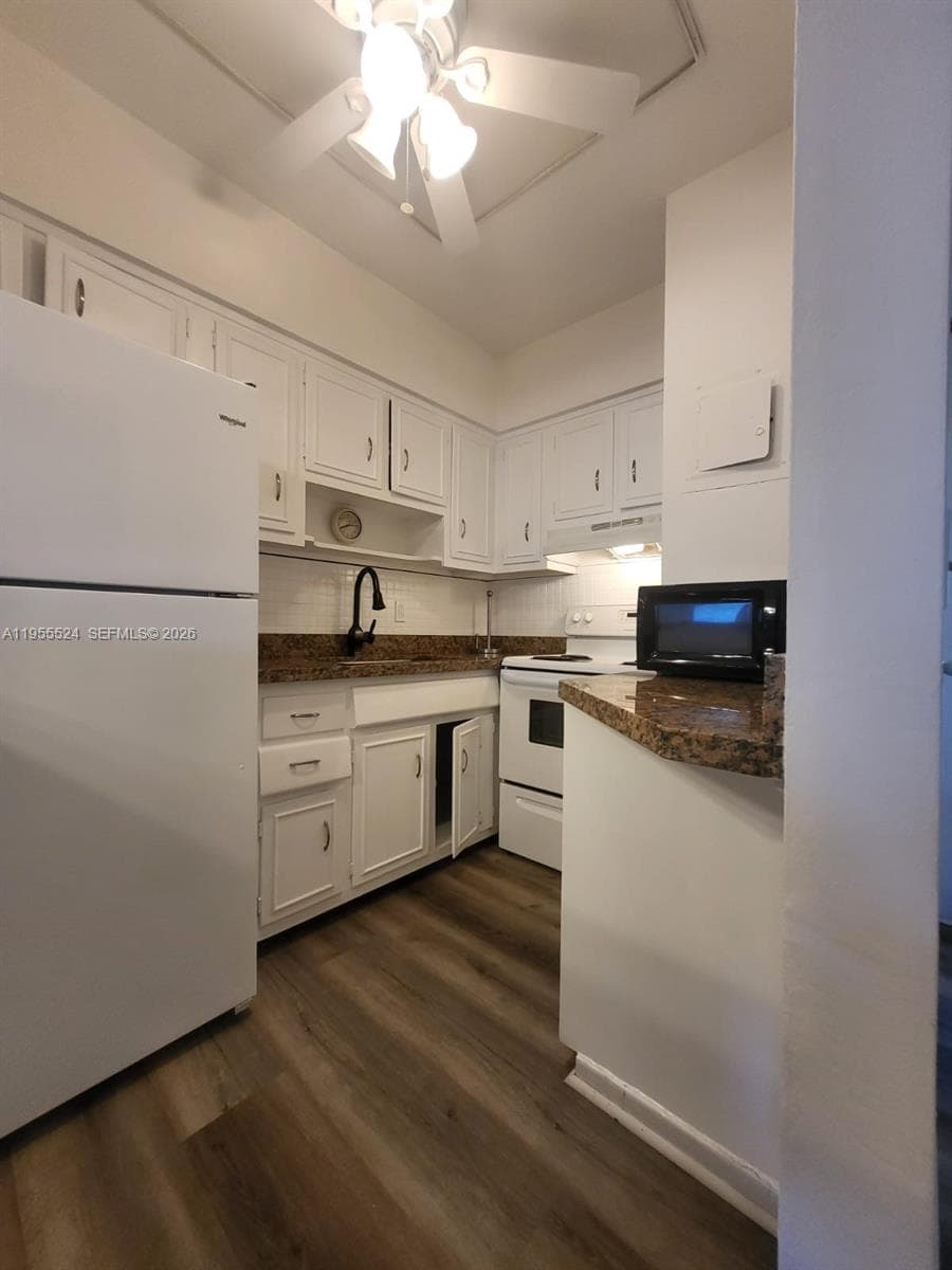 600 Layne Blvd # 118, Hallandale Beach FL 33009 photo 2