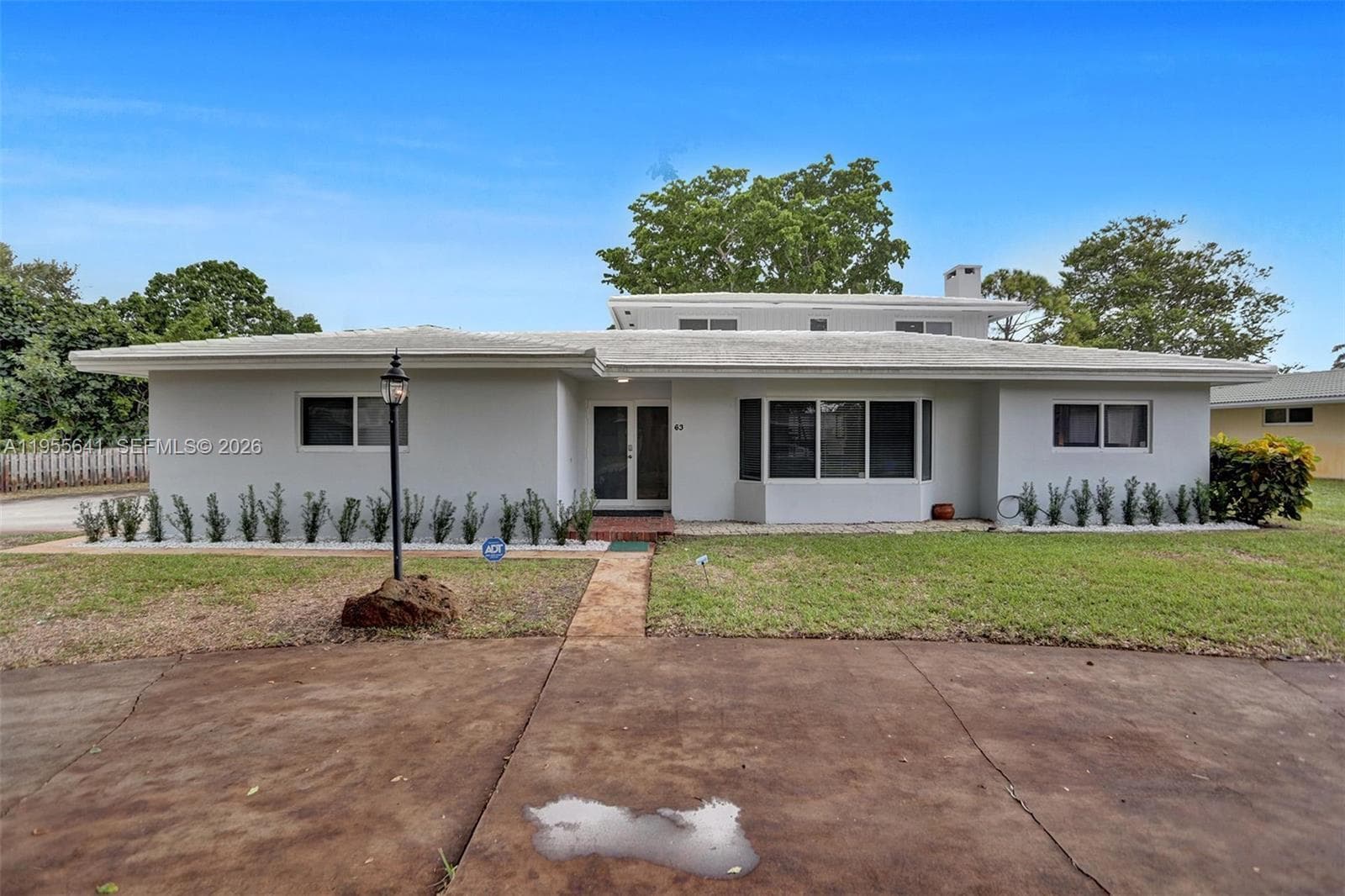 63 SE 5th Ave, Deerfield Beach FL 33441 photo 3
